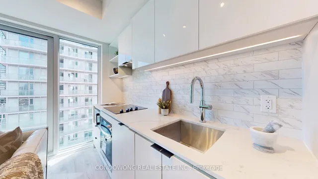 Additional image 7 of 252 Church St Unit 1706