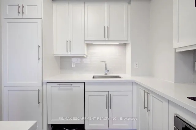 Additional image 6 of 2093 Fairview St Unit 1504