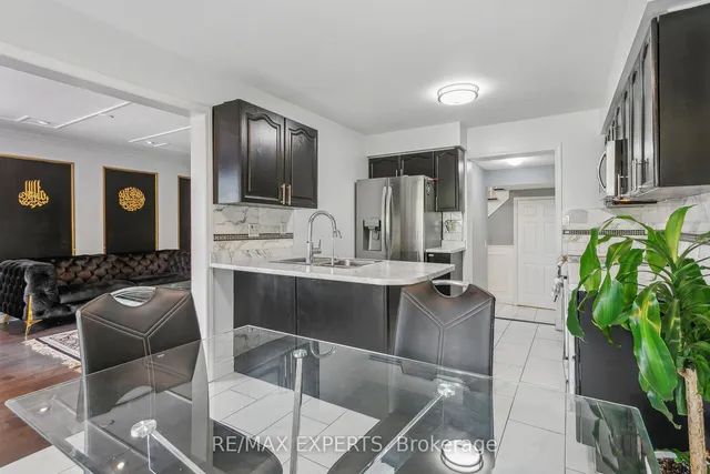 Additional image 21 of 29 Narrow Valley Cres