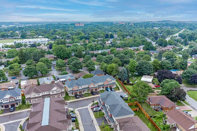 Additional image 28 of 70 Dewberry Dr