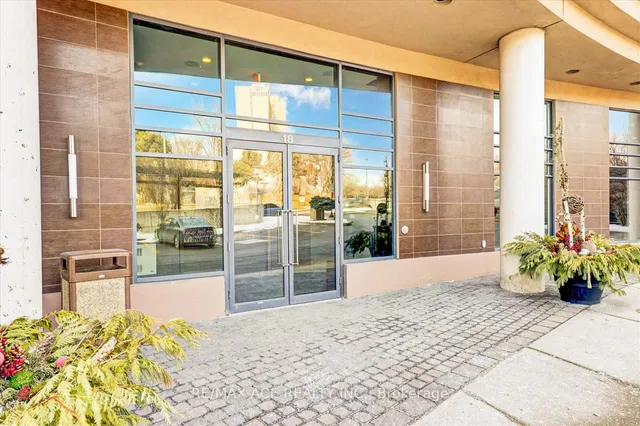 Additional image 2 of 18 Valley Woods Rd Unit 605