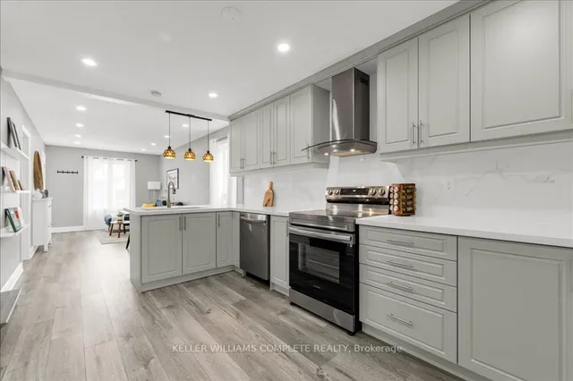 Additional image 12 of 52 East 24th St