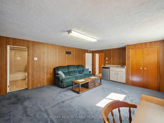 Additional image 26 of 397 Cortleigh Blvd