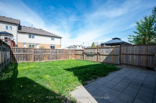 Additional image 26 of 4 Mountain Laurel Cres