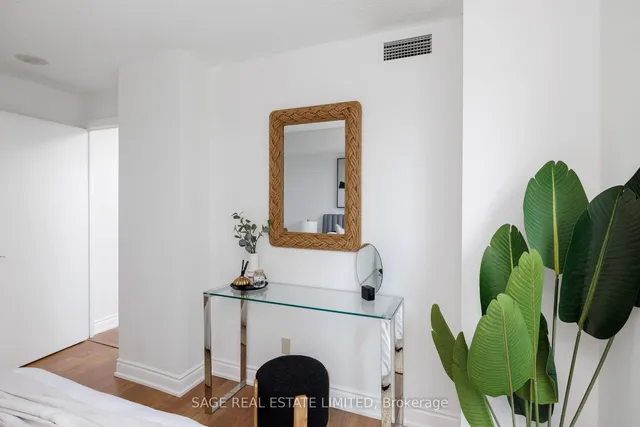 Additional image 39 of 100 Western Battery Rd Unit 1106