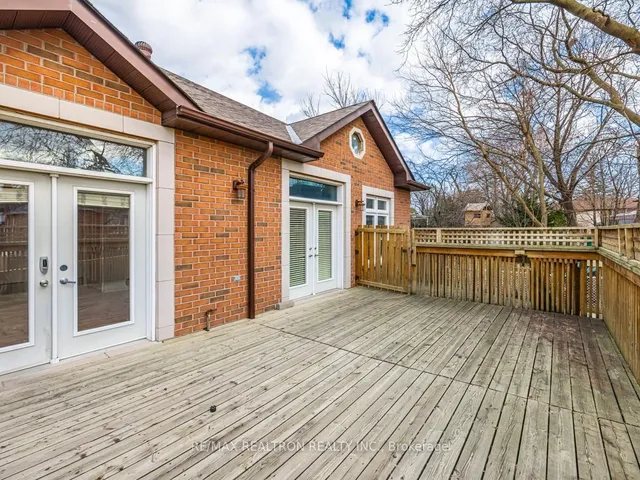 Additional image 35 of 32 Roberta Dr