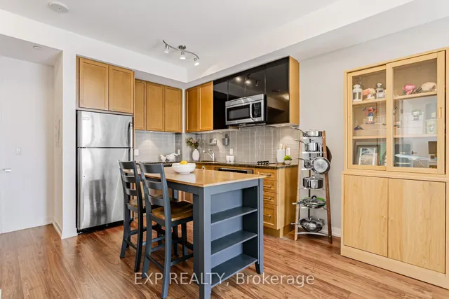 Additional image 3 of 98 Lillian St Unit 1018