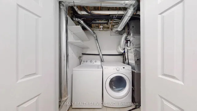 Additional image 32 of 55 Greenwood Cres