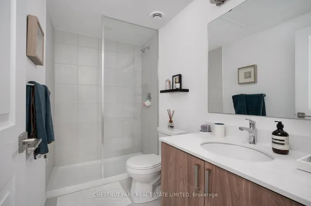 Additional image 31 of 4045 Hickory Dr Unit 9