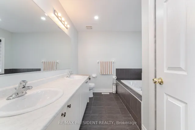 Additional image 30 of 62 Bakersfield Rd