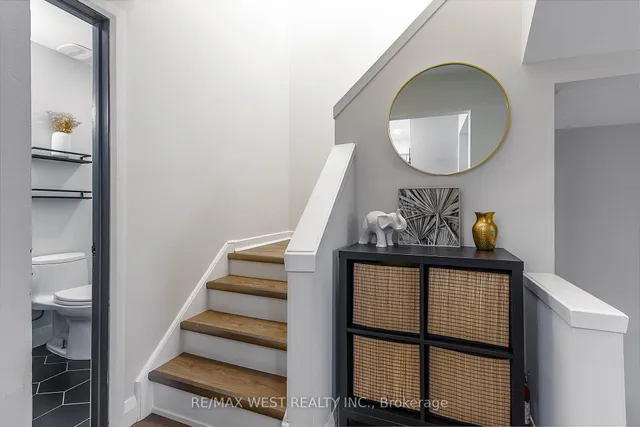 Additional image 15 of 377 Military Tr Unit 33