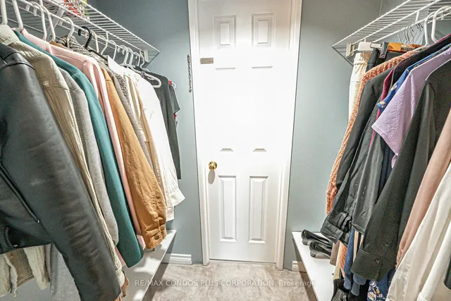 Additional image 11 of 736 Bay St Unit 1810