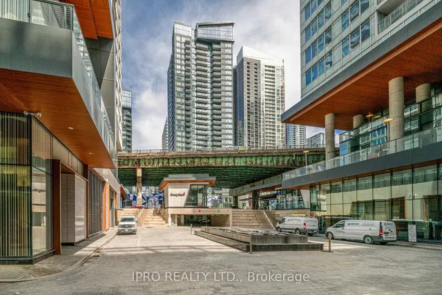 Additional image 4 of 19 Bathurst St Unit 4206