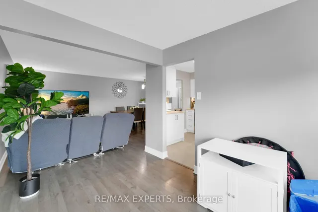 Additional image 21 of 61 Markbrook Lane Unit 404