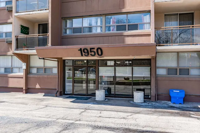 Additional image 4 of 1950 Main St Unit 304