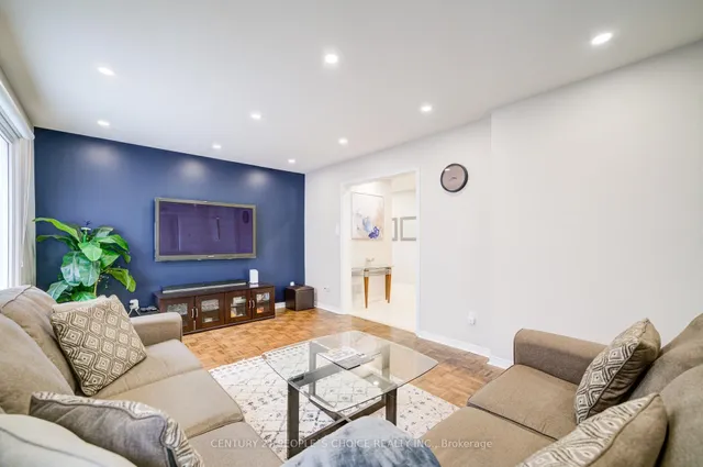 Additional image 11 of 157 Cinrickbar Dr