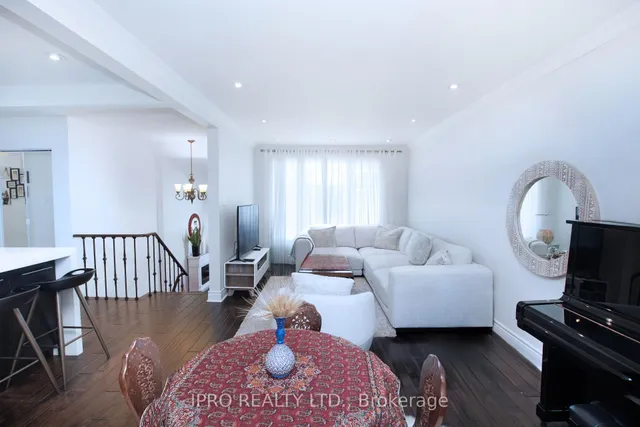 Additional image 18 of 153 Goulding Ave