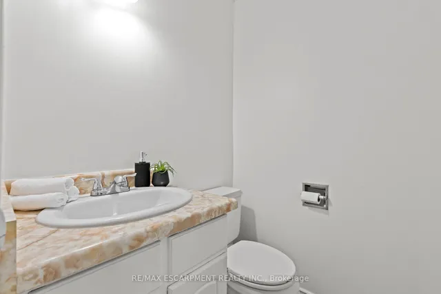 Additional image 17 of 2207 Middlesmoor Cres