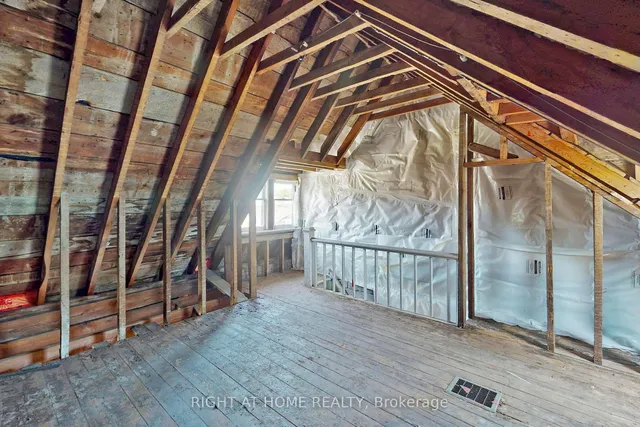 Additional image 25 of 207 Victor Ave