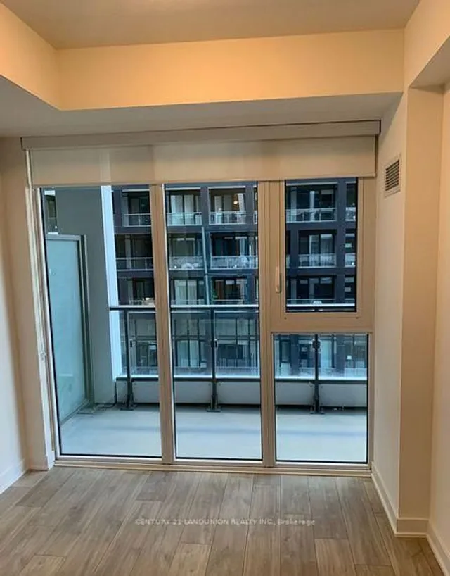 Additional image 10 of 121 Lower Sherbourne St Unit 644 SW