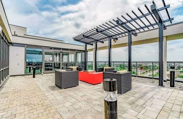 Additional image 15 of 80 Esther Lorrie Dr Unit 817