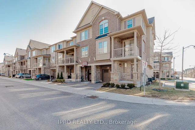 376 Hardwick Common Dr