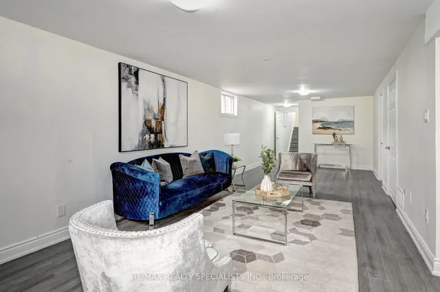 Additional image 28 of 11 Dinison Cres