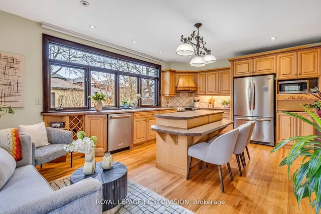 Additional image 13 of 77 College View Ave