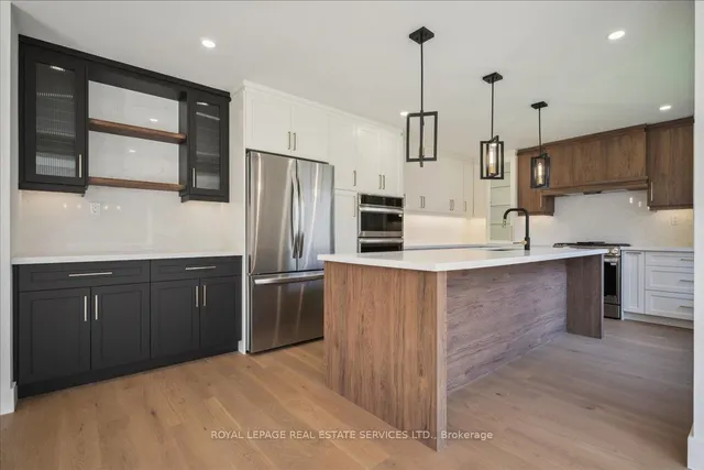 Additional image 10 of 1379 Golden Meadow Tr