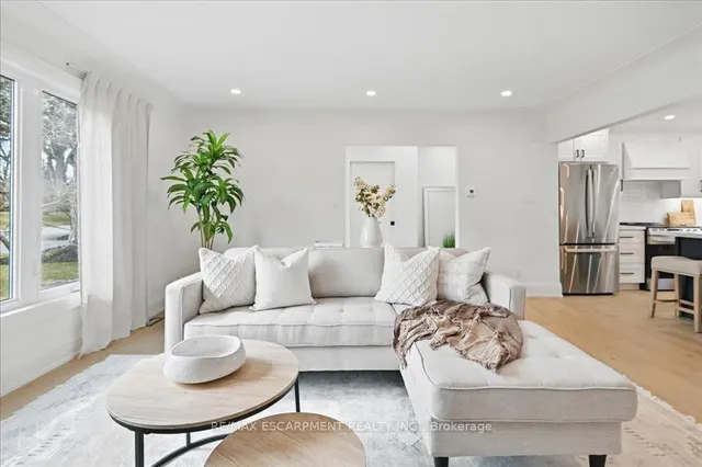 Additional image 11 of 869 CONDOR Dr