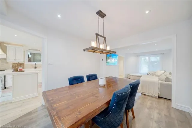 Additional image 11 of 37 Dalegrove Cres