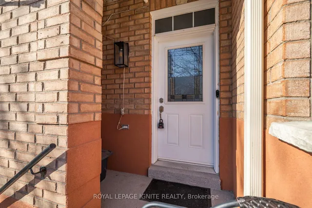 Additional image 5 of 12 Eli Shackleton Crt