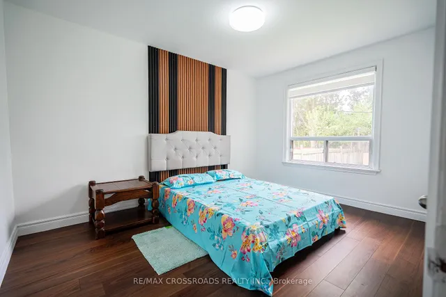 Additional image 24 of 52 Slan Ave