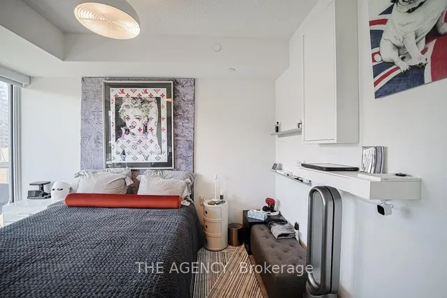 Additional image 24 of 50 Wellesley St Unit 1109