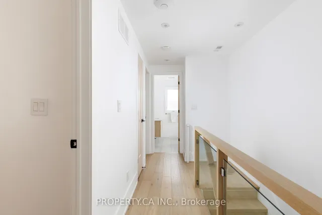 Additional image 25 of 68 Frankdale Ave
