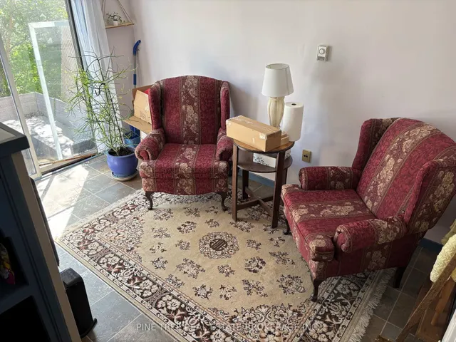 Additional image 13 of 31 Paisley Ave