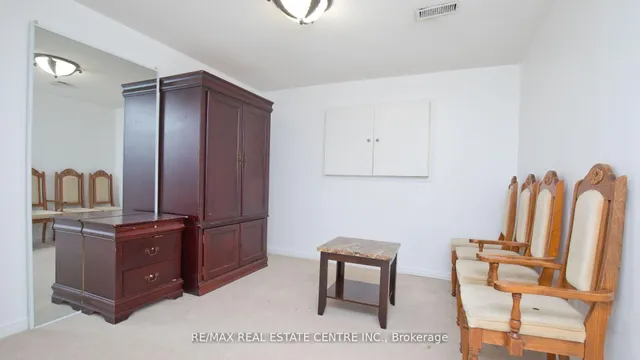 Additional image 36 of 32 Pappain Cres