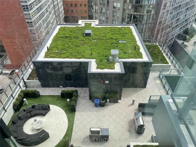 Additional image 14 of 955 Bay St Unit 907