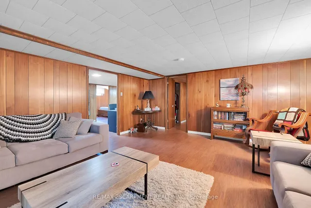 Additional image 35 of 45 James Ave