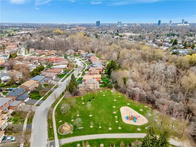 Additional image 41 of 43 Curtis Dr