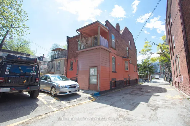 Additional image 21 of 35 Huron St
