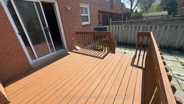 Additional image 25 of 146 Toba Cres