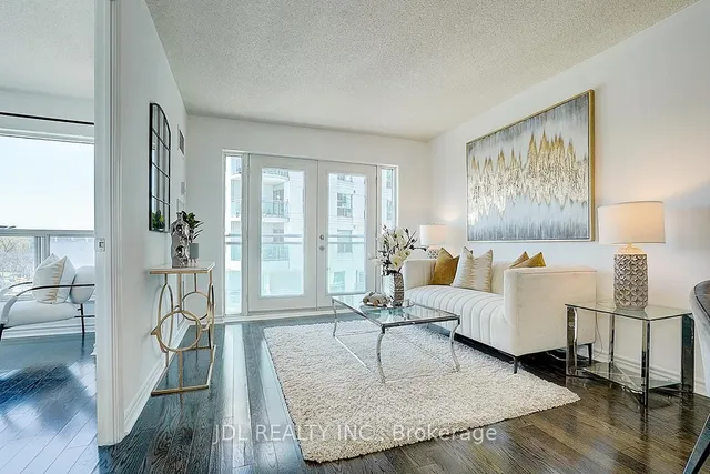 Additional image 15 of 600 Queens Quay Unit 711