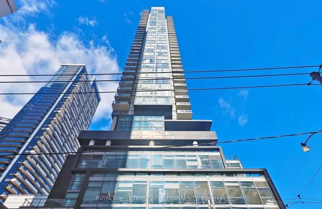 Additional image 2 of 290 Adelaide St Unit 1706