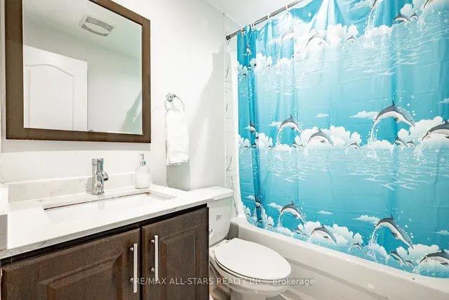 Additional image 44 of 126 Lake Louise Dr