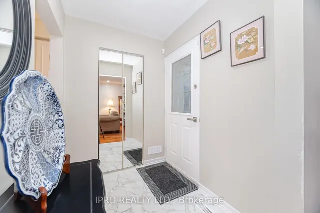 Additional image 5 of 542 Lana Terr