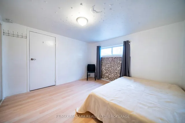 Additional image 37 of 225 West 2nd St