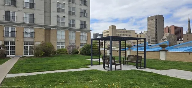 Additional image 40 of 135 James St Unit 1112