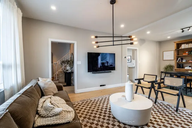 Additional image 9 of 131 Alpine Ave