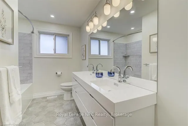 Additional image 23 of 6 Lilacside Dr